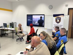 Iza uniforme: Pokrenute aktivnosti na jačanju sistema psihološke podrške policijskim službenicima